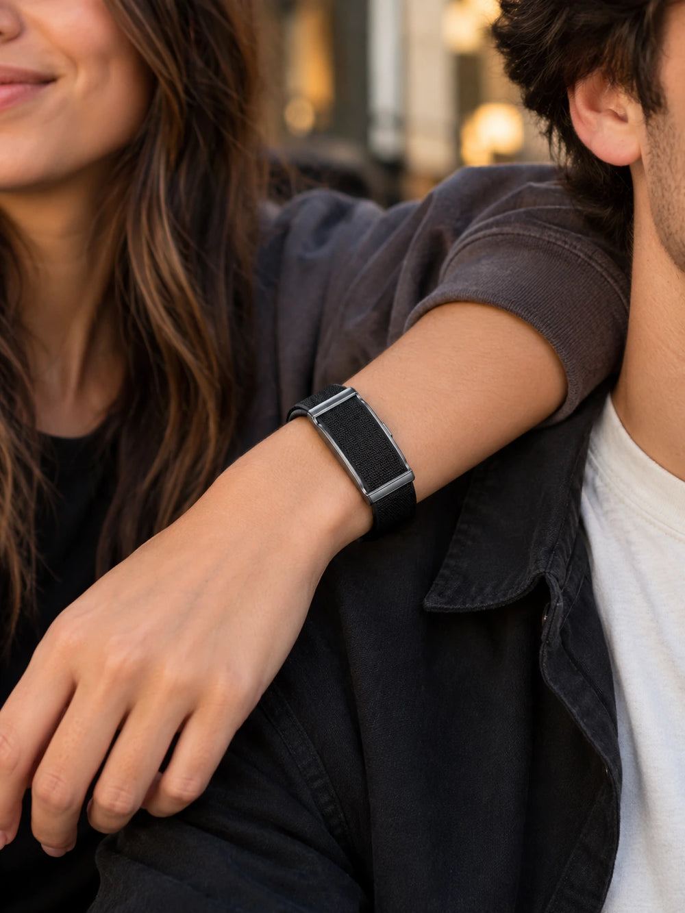 Screenless Smart Health Band